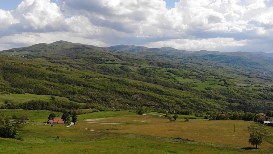 Vista da Vigolo: lato destro della valle.